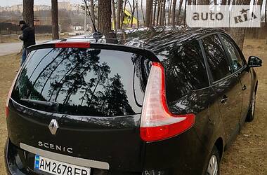 Універсал Renault Grand Scenic 2010 в 