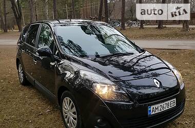 Універсал Renault Grand Scenic 2010 в 