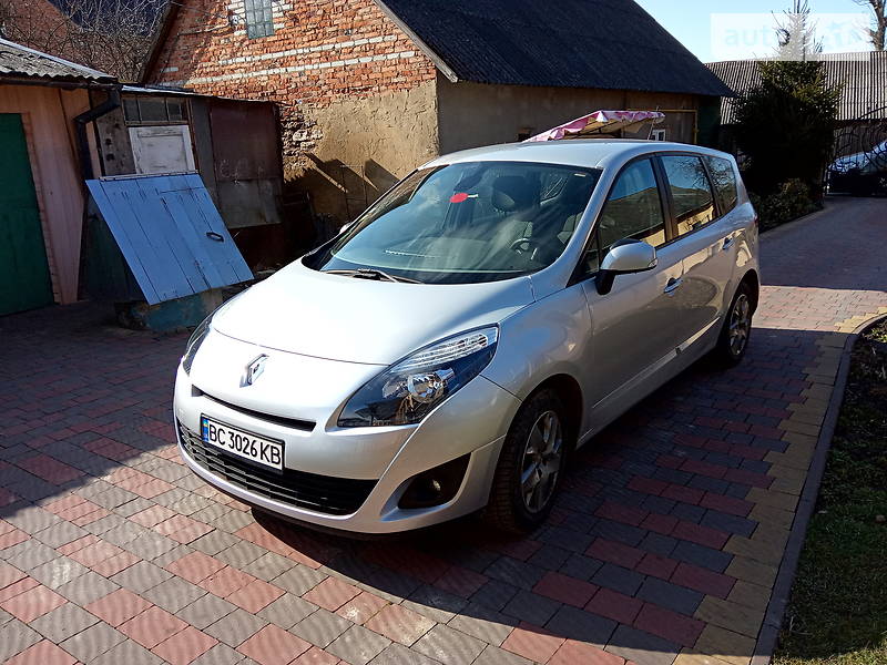 Універсал Renault Grand Scenic 2011 в Городку