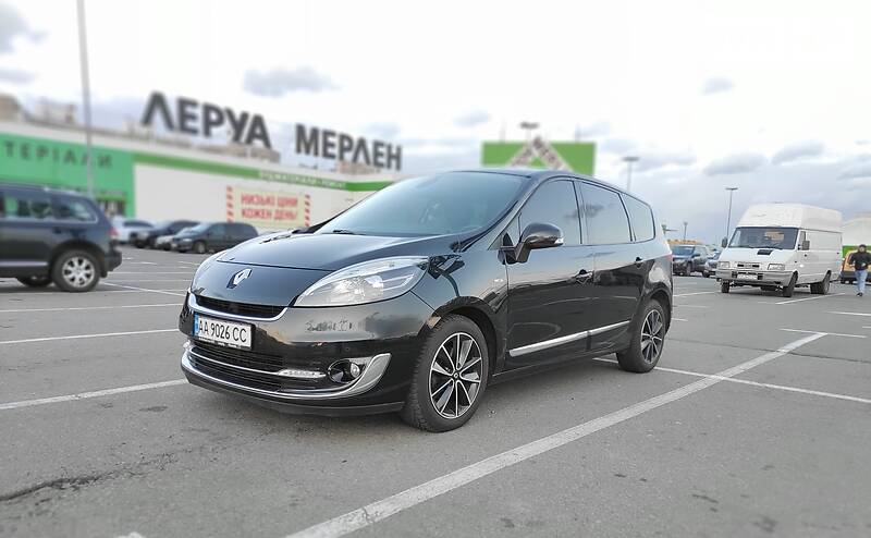 Мінівен Renault Grand Scenic 2012 в Києві