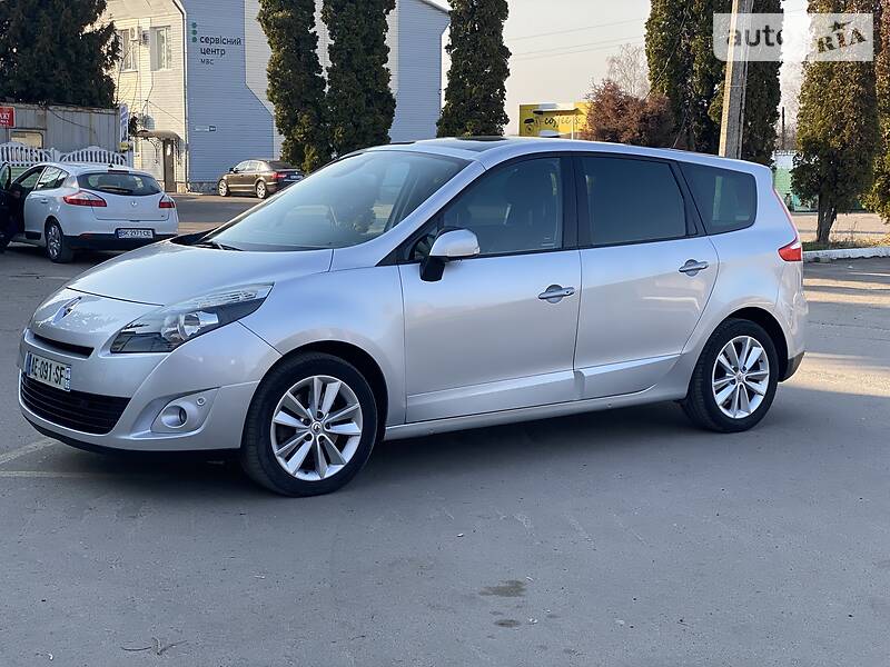 Мінівен Renault Grand Scenic 2010 в Дубні