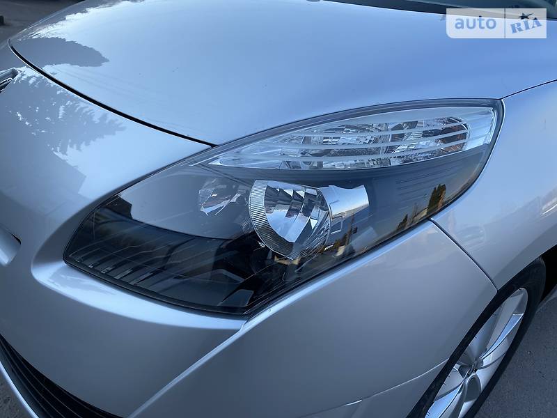 Мінівен Renault Grand Scenic 2010 в Дубні