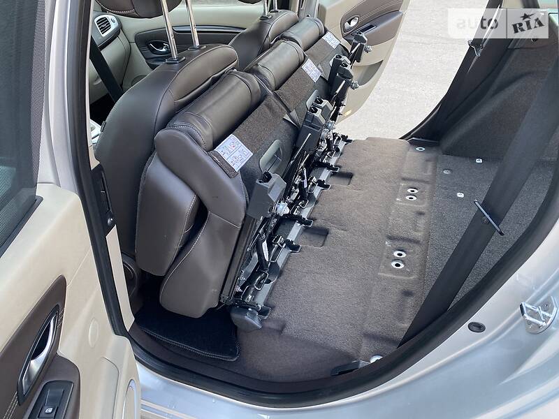 Мінівен Renault Grand Scenic 2010 в Дубні