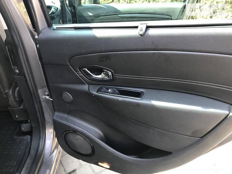 Минивэн Renault Grand Scenic 2013 в Луцке