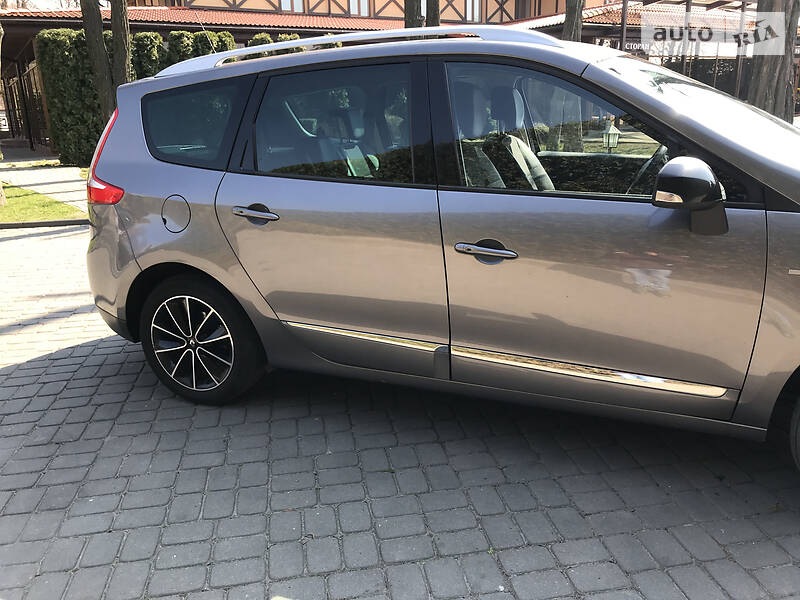 Минивэн Renault Grand Scenic 2013 в Луцке