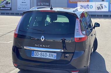 Мінівен Renault Grand Scenic 2015 в 