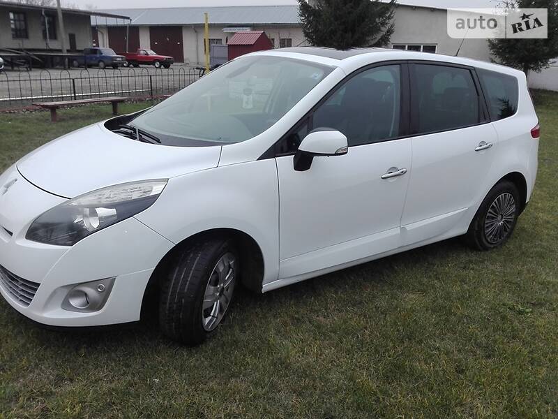 Минивэн Renault Grand Scenic 2010 в Лановцах