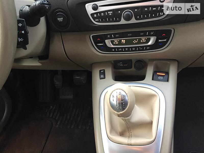 Універсал Renault Grand Scenic 2009 в Калуші фото 17 Універсал Renault Grand Scenic 2009 в Калуші