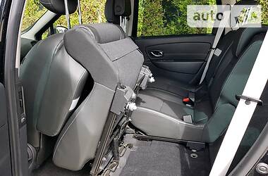 Мінівен Renault Grand Scenic 2013 в 