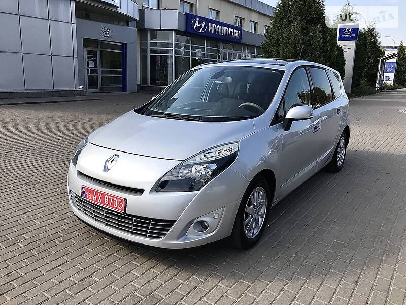 Универсал Renault Grand Scenic 2010 в Ровно