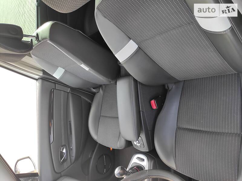 Мінівен Renault Grand Scenic 2012 в Києві