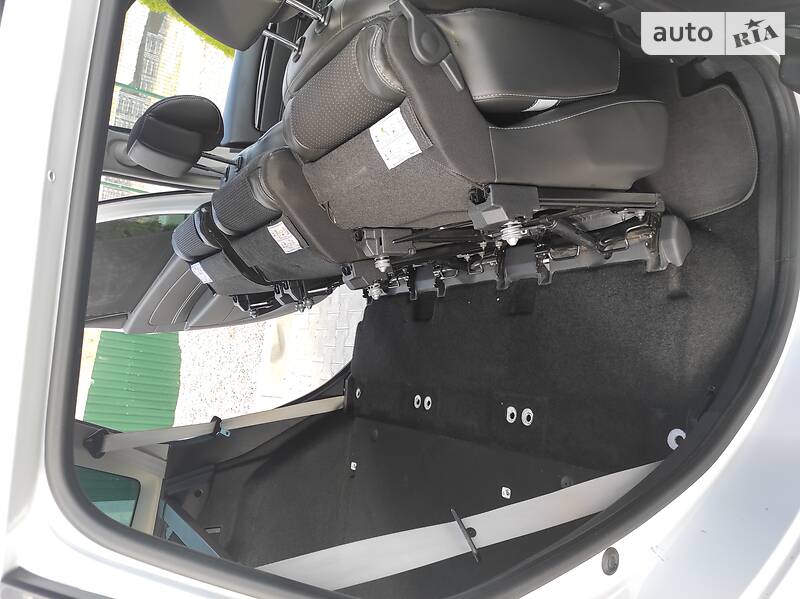 Мінівен Renault Grand Scenic 2012 в Києві