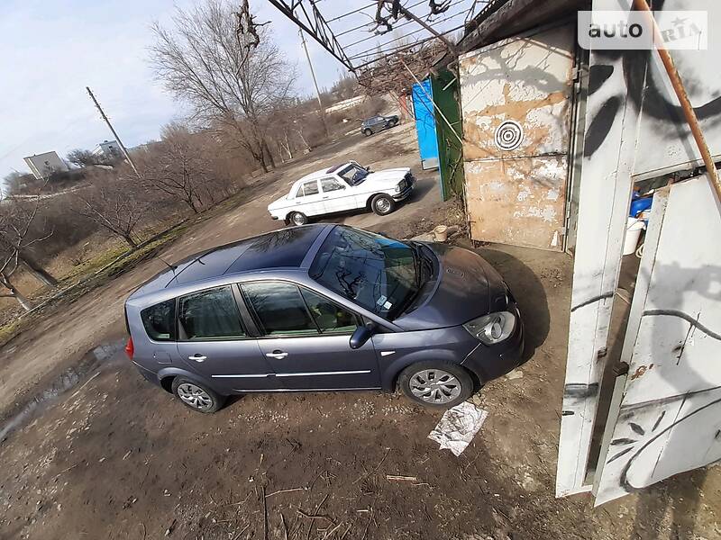Мінівен Renault Grand Scenic 2008 в Южноукраїнську фото 29 Мінівен Renault Grand Scenic 2008 в Южноукраїнську