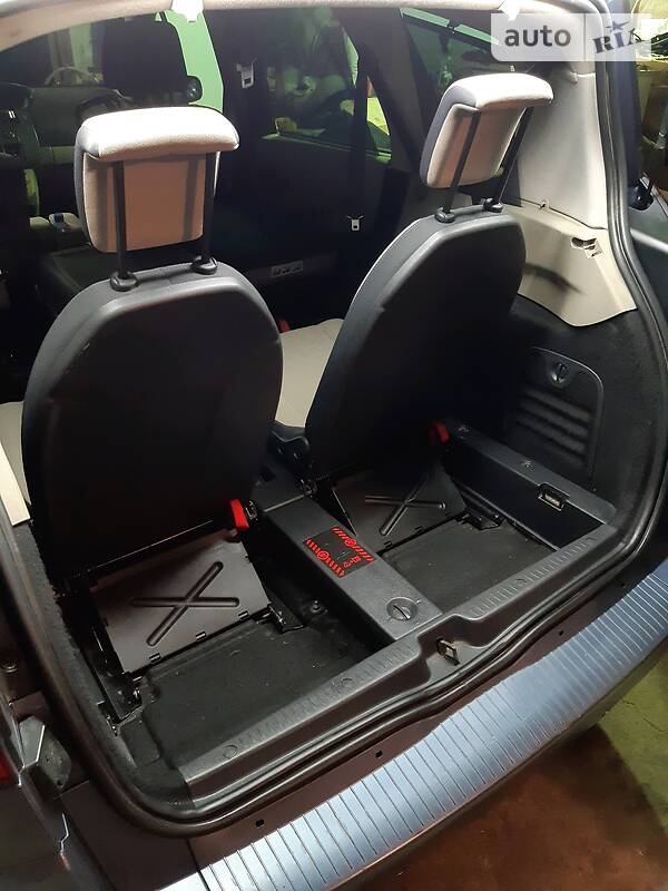 Мінівен Renault Grand Scenic 2008 в Южноукраїнську фото 47 Мінівен Renault Grand Scenic 2008 в Южноукраїнську