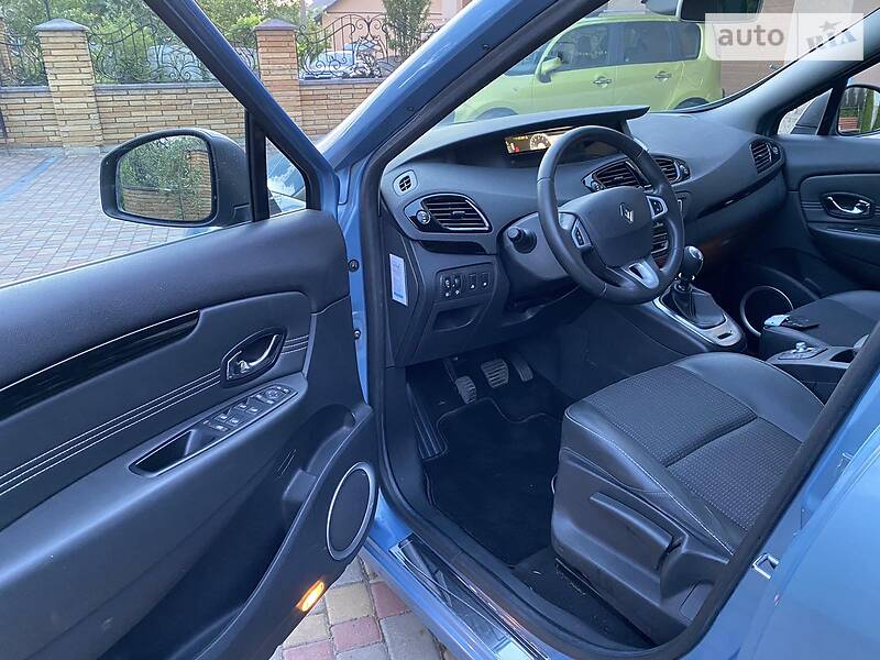 Універсал Renault Grand Scenic 2011 в Рівному