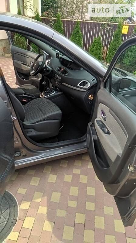 Мінівен Renault Grand Scenic 2011 в Львові