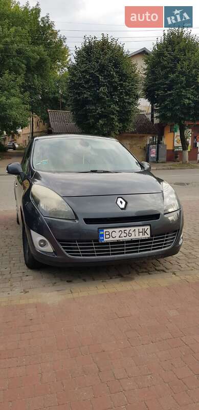 Минивэн Renault Grand Scenic 2010 в Николаеве