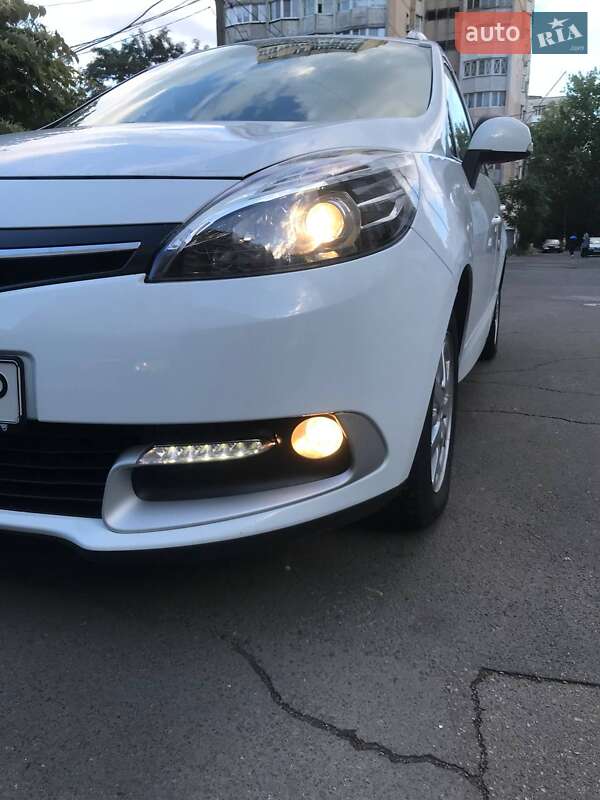 Минивэн Renault Grand Scenic 2014 в Одессе фото 22 Минивэн Renault Grand Scenic 2014 в Одессе