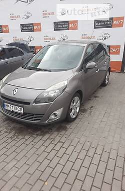 Минивэн Renault Grand Scenic 2010 в Сумах