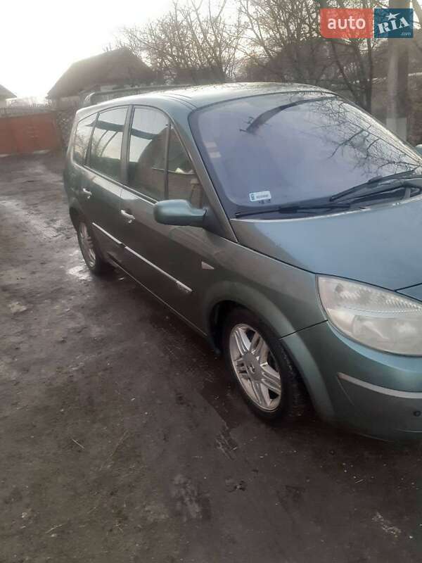Минивэн Renault Grand Scenic 2004 в Белогорье
