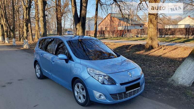Renault Grand Scenic