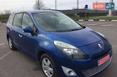Минивэн Renault Grand Scenic 2009 в 