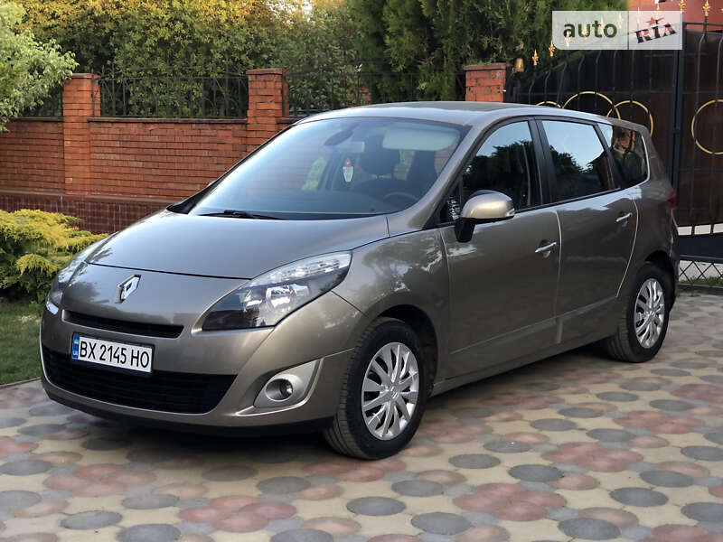 Минивэн Renault Grand Scenic 2011 в Хмельницком