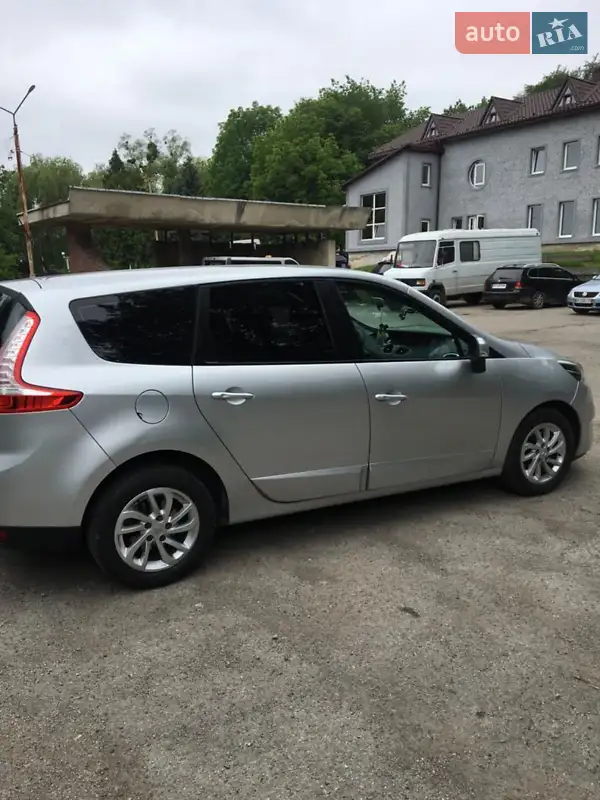 Renault Grand Scenic