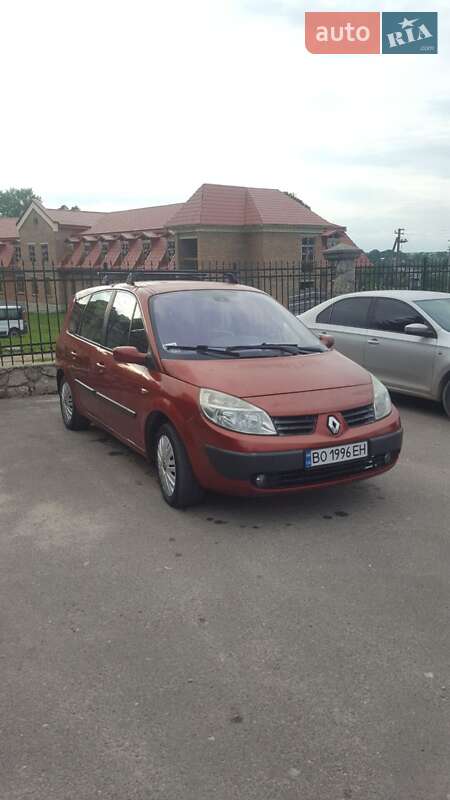 Renault Grand Scenic 2004