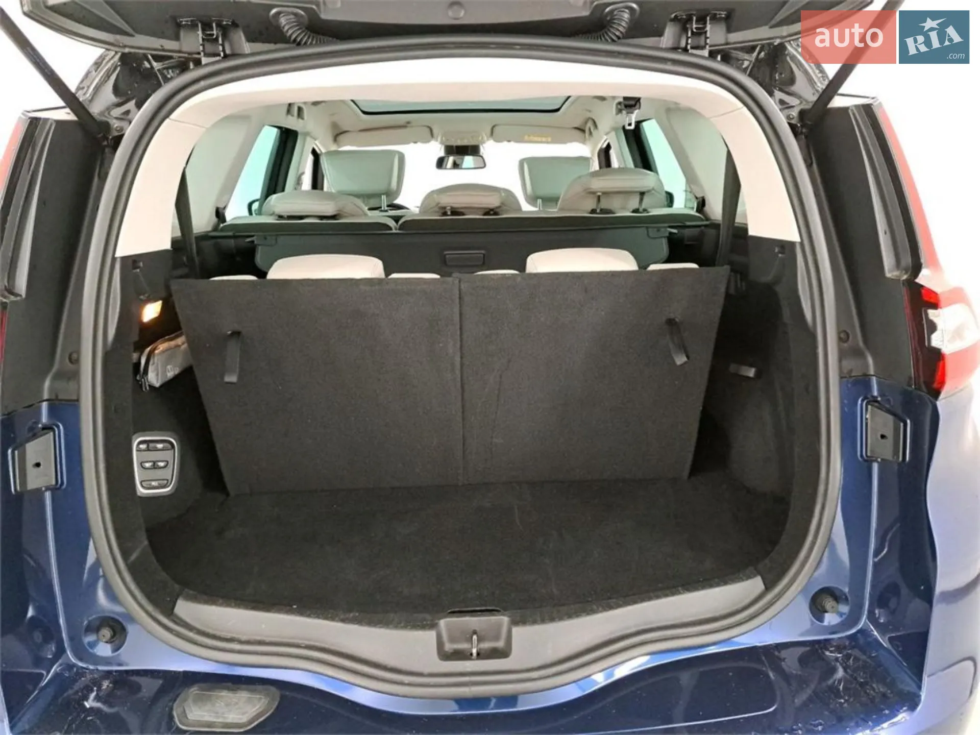 2017 Renault Scenic - мініатюра 31