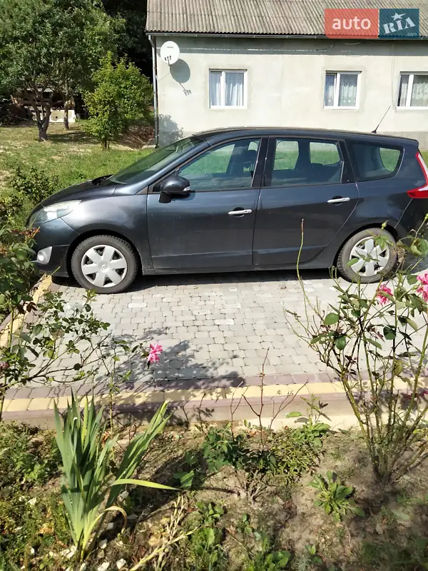 Renault Grand Scenic