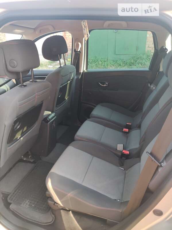 Мінівен Renault Grand Scenic 2012 в Хмельницькому