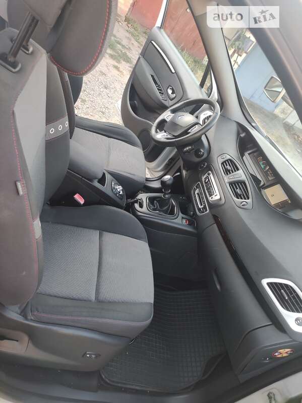 Мінівен Renault Grand Scenic 2012 в Хмельницькому