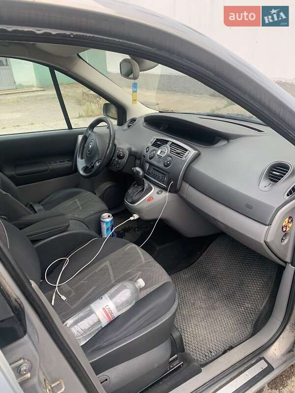 Минивэн Renault Grand Scenic 2005 в Тернополе