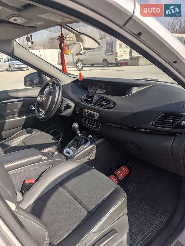 Минивэн Renault Grand Scenic 2013 в Львове