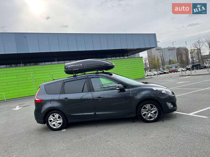 Мінівен Renault Grand Scenic 2011 в Києві