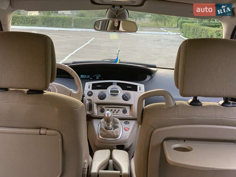 Минивэн Renault Grand Scenic 2007 в Ровно