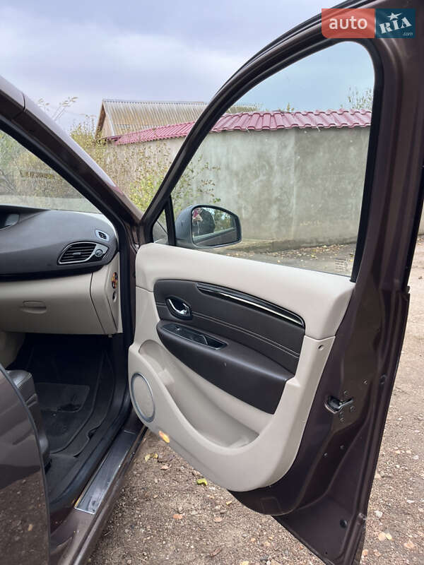 Мінівен Renault Grand Scenic 2012 в Одесі