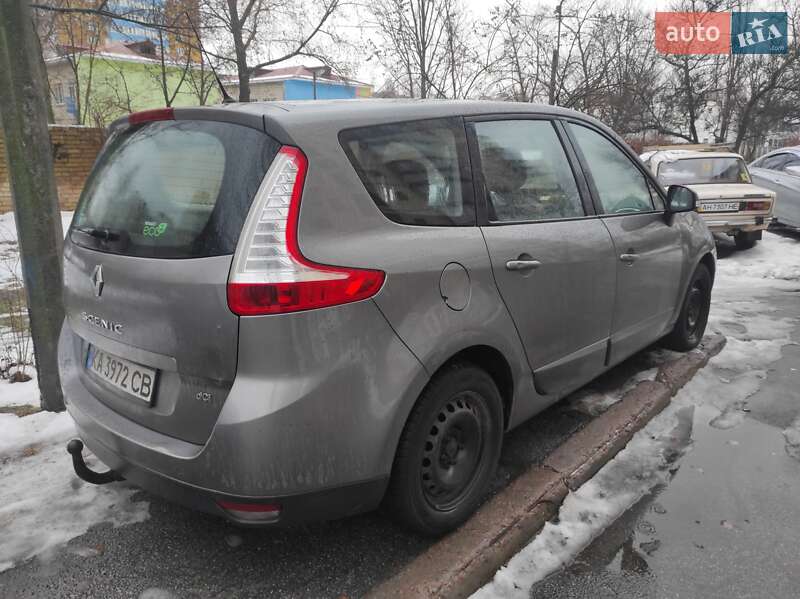 Мінівен Renault Grand Scenic 2011 в Києві