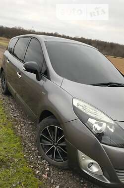 Мінівен Renault Grand Scenic 2011 в Охтирці