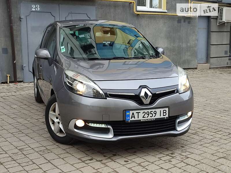 Мінівен Renault Grand Scenic 2014 в Івано-Франківську
