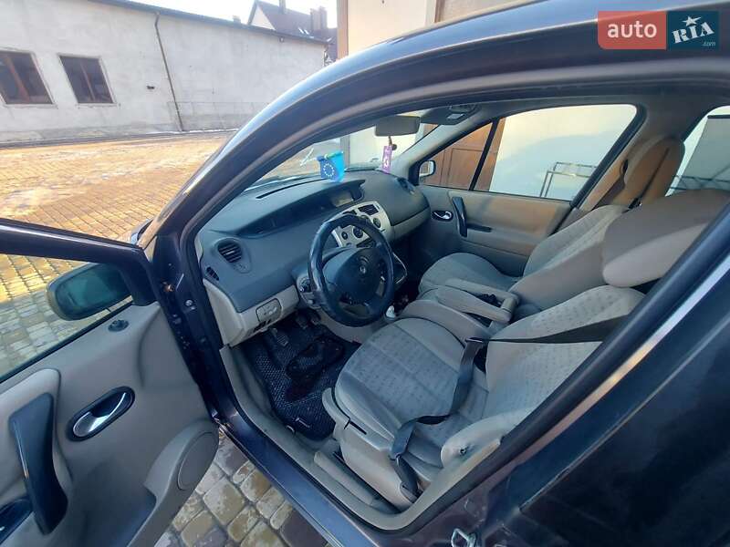 Мінівен Renault Grand Scenic 2005 в Тернополі