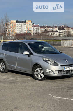 Мінівен Renault Grand Scenic 2010 в Івано-Франківську