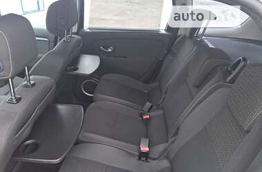 Минивэн Renault Grand Scenic 2009 в Косове