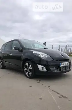 Renault Grand Scenic 2011