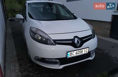 Минивэн Renault Grand Scenic 2014 в 