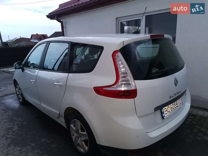 Мінівен Renault Grand Scenic 2014 в Городку