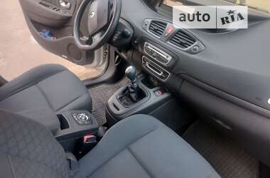 Минивэн Renault Grand Scenic 2010 в Ровно