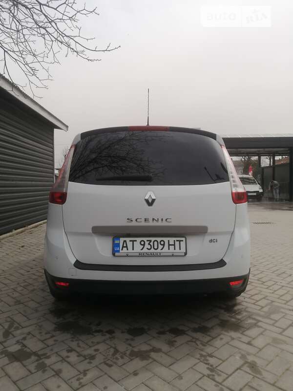 Минивэн Renault Grand Scenic 2011 в Ивано-Франковске