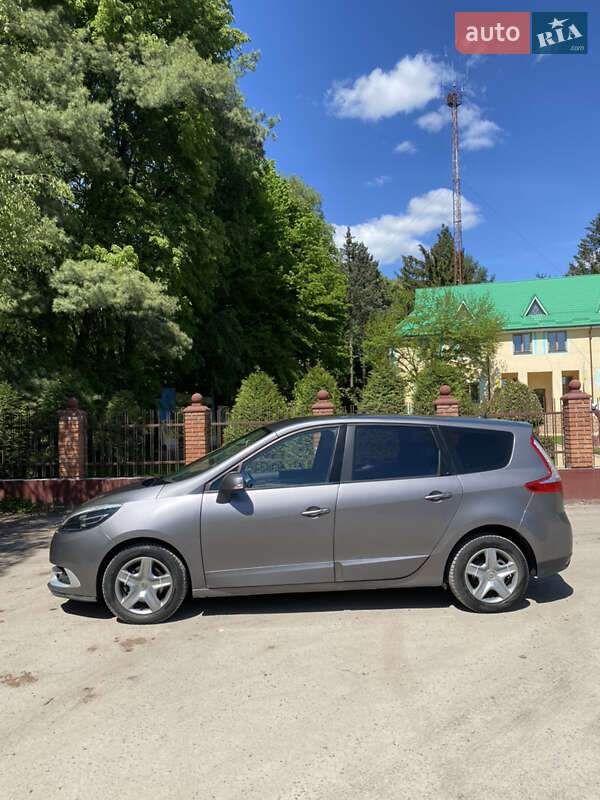 Минивэн Renault Grand Scenic 2014 в Рокитном